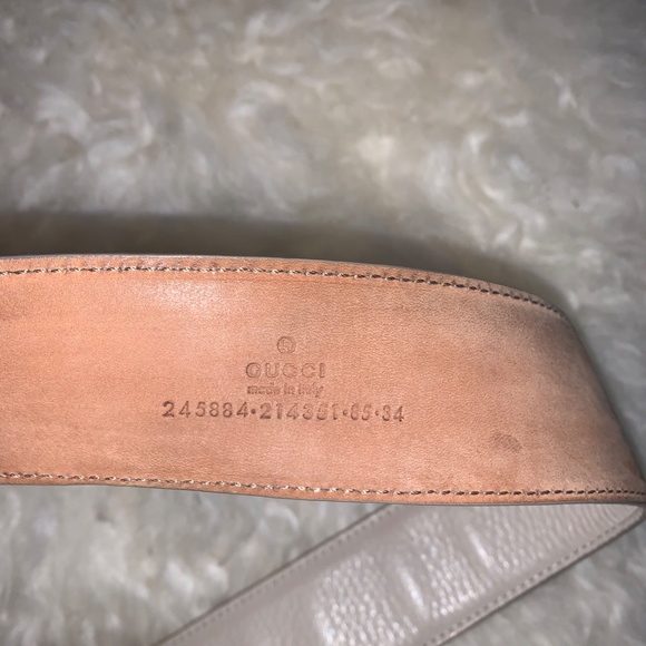 Beige leather women\'s Gucci belt main image 2